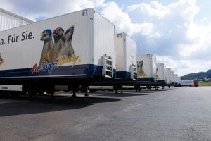 VTL Trailer seitlich